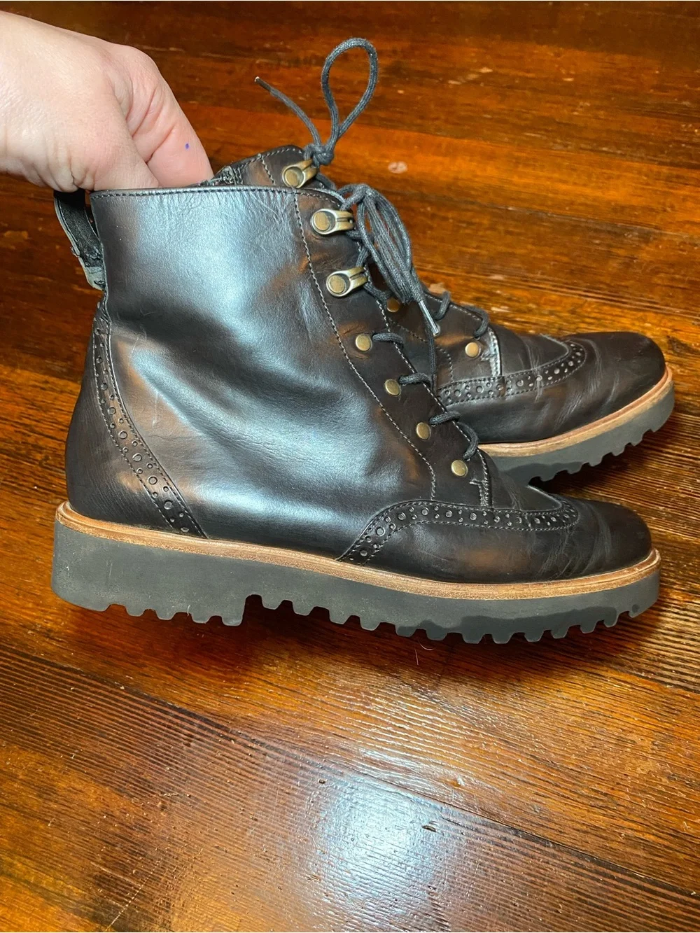 EUC Paul Green Leather Chukka Wingtip Brogue Boots Lace Up Combat Boot Lug Sole